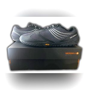 NIB Merrell Pace Glove 3